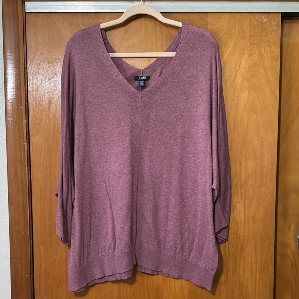 Chaps V-Neck Sweater in Mauve